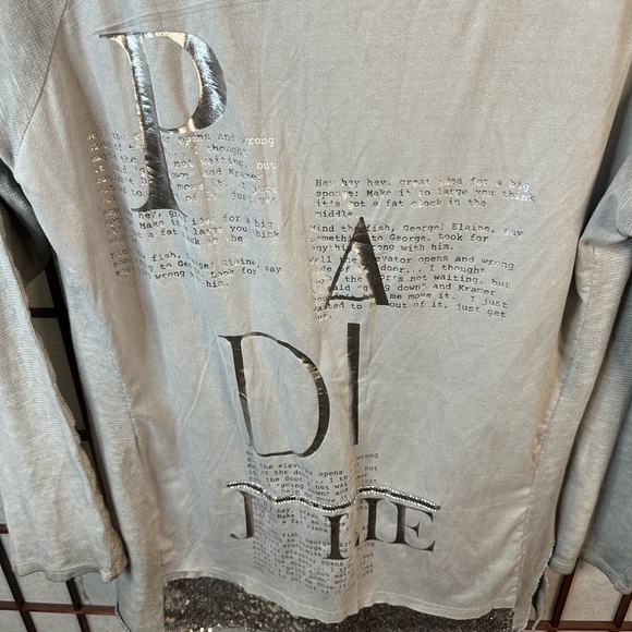 Trendy Gray Long Sleeve Women's Top - Picture 4 of 12